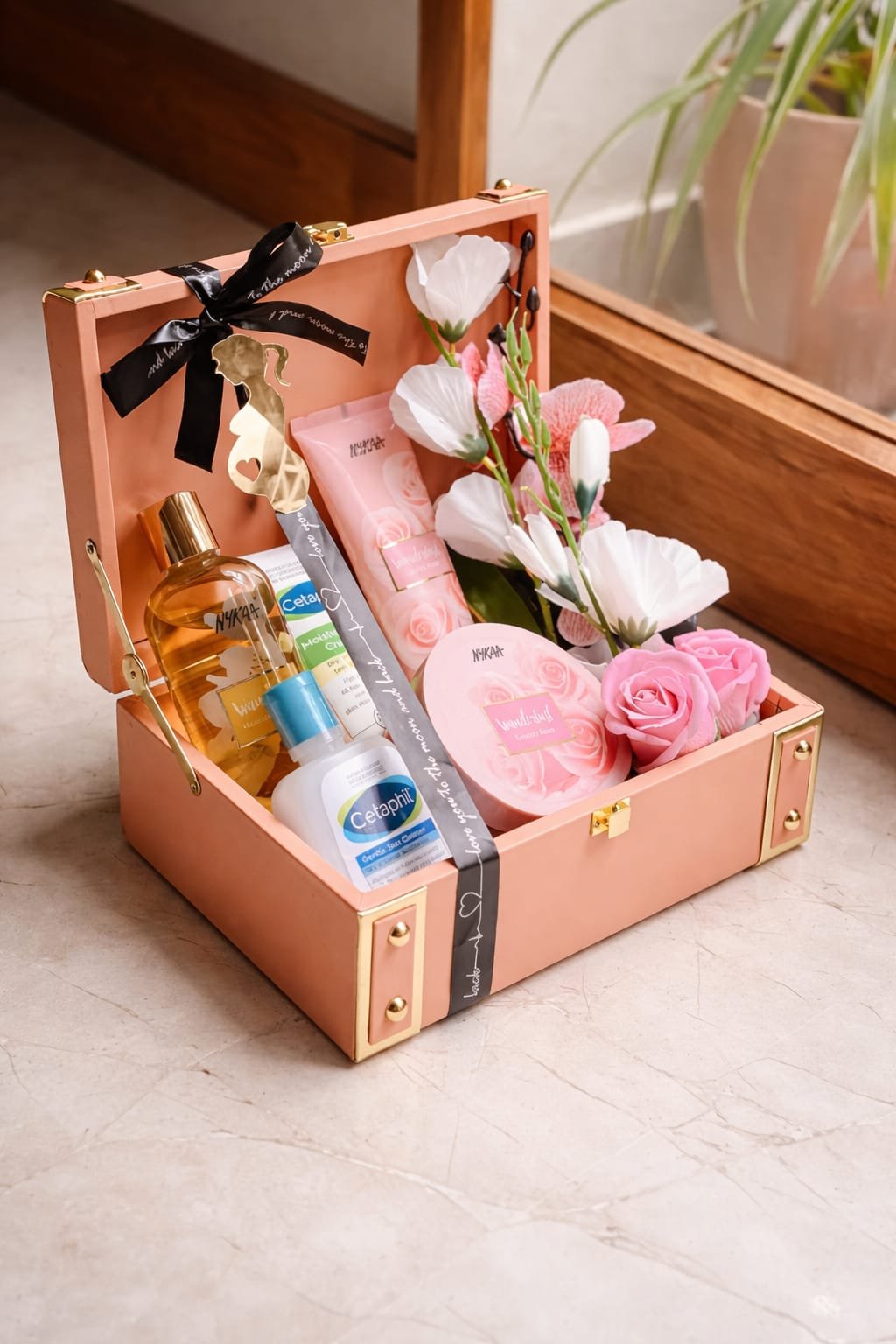 Maternity & Glow Leatherette Vanity Trunk